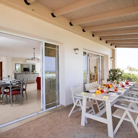 Stunning Plumeria Rethymno Villa