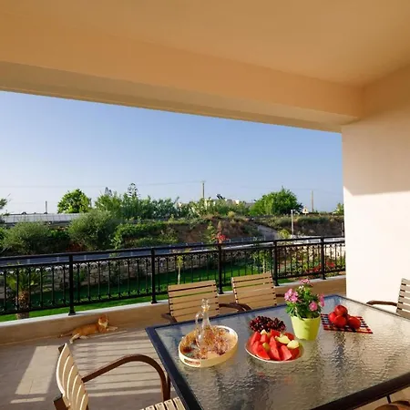 Stunning Plumeria Rethymno Villa
